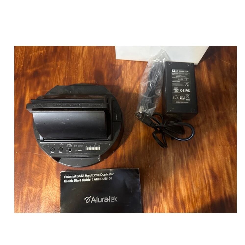 Aluratek External SATA Hard Drive Duplicator Docking Station – HDD/SSD Clone